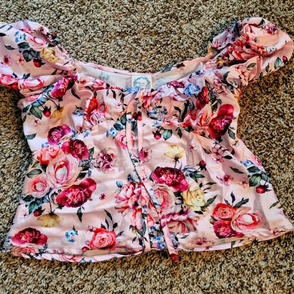 Blue Rain small pink blouse